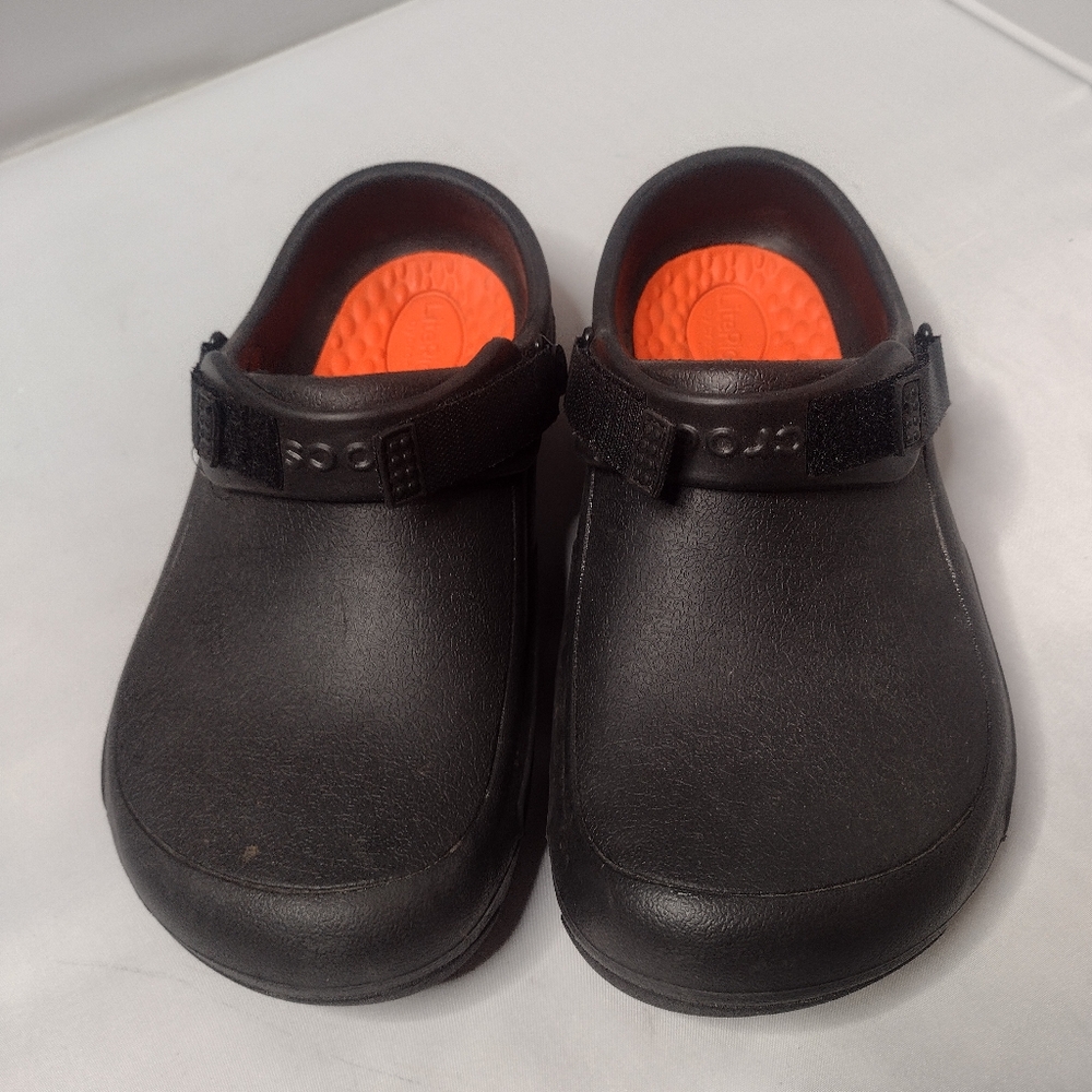 Crocs Women's Bistro Clogs Size W9 M7 Black Work Slip Resistant Slip On A5
